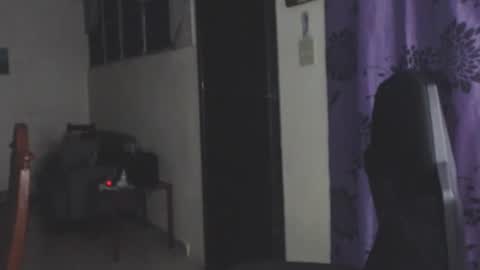 Snapshot of toni2814 chatting on February 3, 2025, 1:30 am Antonio online show from February 3, 2025, 1:30 am