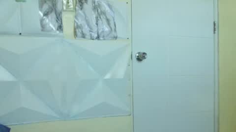 Snapshot of toni2814 chatting on February 8, 2025, 12:50 pm Antonio online show from February 8, 2025, 12:50 pm