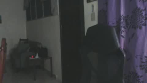 Snapshot of toni2814 chatting on February 13, 2025, 2:45 am Antonio online show from February 13, 2025, 2:45 am