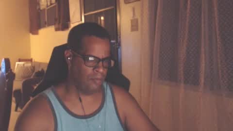 Snapshot of toni2814 chatting on September 16, 2025, 1:50 am Antonio online show from September 16, 2025, 1:50 am