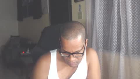 Snapshot of toni2814 chatting on September 20, 2025, 2:56 am Antonio online show from September 20, 2025, 2:56 am