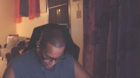 Snapshot of toni2814 chatting on September 27, 2025, 2:38 am Antonio online show from September 27, 2025, 2:38 am