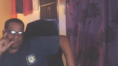 Snapshot of toni2814 chatting on October 15, 2025, 2:33 am Antonio online show from October 15, 2025, 2:33 am