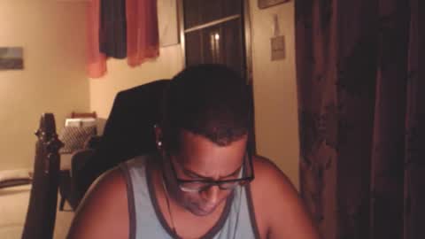 Snapshot of toni2814 chatting on October 25, 2025, 2:19 am Antonio online show from October 25, 2025, 2:19 am