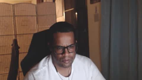 Antonio online show from May 6, 2026, 2:40 am