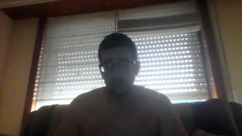 toni640128 online show from September 18, 2025, 4:53 pm