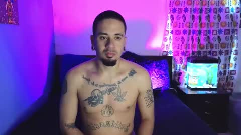 Sophia  Tony online show from November 5, 2025, 10:59 am