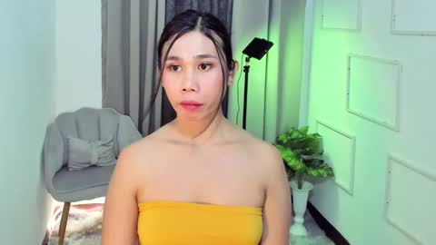 tony_drivesyoucrazy online show from February 18, 2025, 9:31 pm