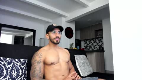 tony muscle1 online show from December 7, 2024, 12:52 am