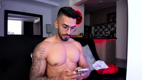 tony muscle1 online show from January 24, 2025, 12:52 am