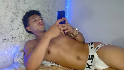 Snapshot of tonydesire_ chatting on April 16, 2026, 9:04 pm tonydesire_ online show from April 16, 2026, 9:04 pm