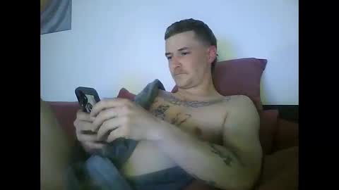 tonystrawberry online show from May 8, 2026, 8:36 pm