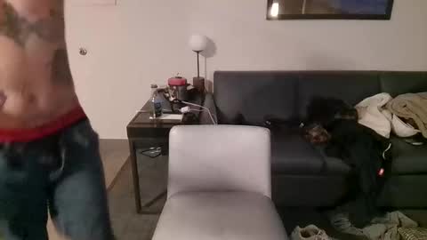 toomuchsmoke online show from February 7, 2025, 4:37 am