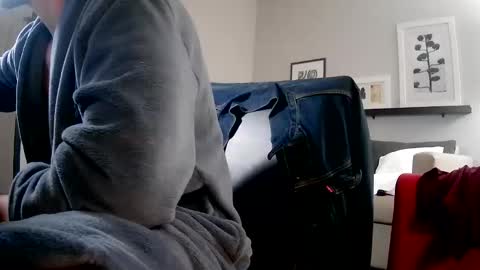 toomuchsmoke online show from October 6, 2025, 3:59 am