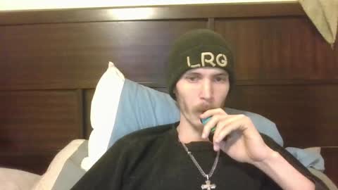 Snapshot of tootall803 chatting on January 16, 2025, 1:48 am TooTall803 online show from January 16, 2025, 1:48 am