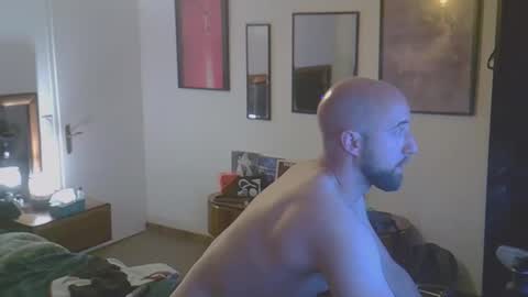 tootsybird69 online show from April 28, 2026, 10:37 pm