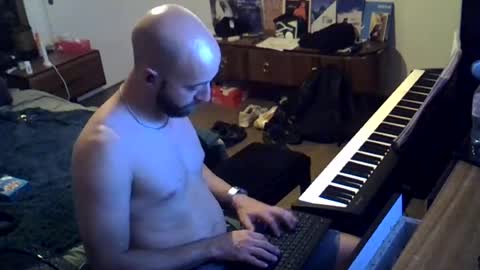 tootsybird69 online show from June 17, 2026, 9:05 pm