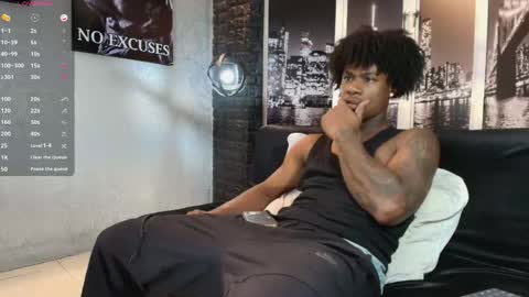 Snapshot of toower_ chatting on April 22, 2026, 4:37 am T O W E R online show from April 22, 2026, 4:37 am