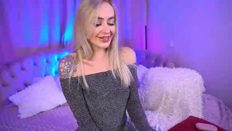 top_grace online show from October 20, 2025, 9:48 pm