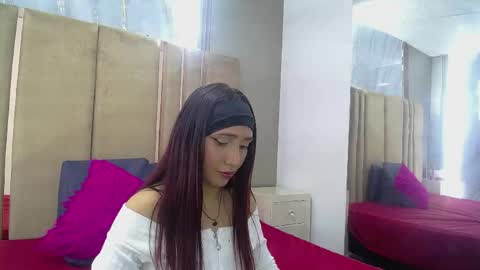 Topacio online show from April 22, 2026, 7:26 pm