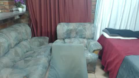 toptobottom4u online show from March 1, 2026, 6:15 am