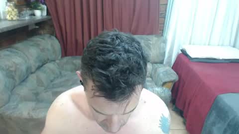 toptobottom4u online show from April 25, 2026, 1:41 pm
