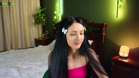Snapshot of tori_blaze chatting on April 24, 2026, 8:33 pm Tori online show from April 24, 2026, 8:33 pm