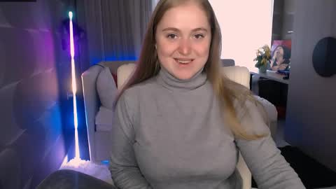 Snapshot of tori_blond chatting on April 5, 2026, 5:37 am tori_blond online show from April 5, 2026, 5:37 am