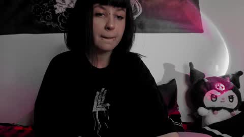 your personal gothic girl check it    online show from January 12, 2025, 1:53 am