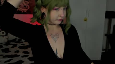 your personal gothic girl check it    online show from January 29, 2025, 4:47 am