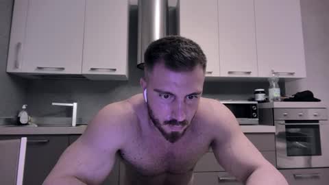 Snapshot of toro_arrapato chatting on December 1, 2024, 7:03 pm toro_arrapato online show from December 1, 2024, 7:03 pm