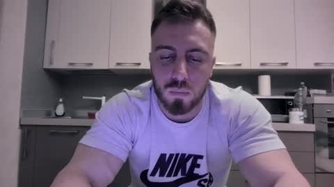 Snapshot of toro_arrapato chatting on December 14, 2024, 8:29 pm toro_arrapato online show from December 14, 2024, 8:29 pm