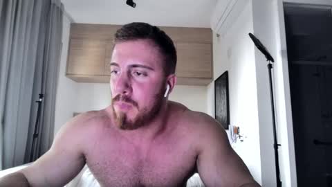 Snapshot of toro_arrapato chatting on January 19, 2025, 6:32 pm toro_arrapato online show from January 19, 2025, 6:32 pm