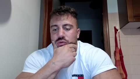 Snapshot of toro_arrapato chatting on September 23, 2025, 3:15 pm toro_arrapato online show from September 23, 2025, 3:15 pm