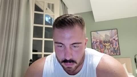 Snapshot of toro_arrapato chatting on January 14, 2026, 11:31 pm toro_arrapato online show from January 14, 2026, 11:31 pm