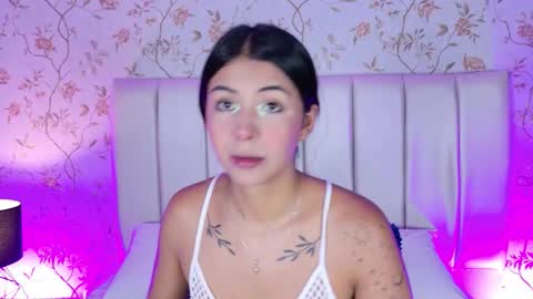 Snapshot of tory_gb chatting on October 27, 2025, 12:42 pm Ana Maria online show from October 27, 2025, 12:42 pm