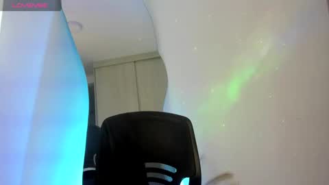 Snapshot of torycooper chatting on September 13, 2025, 9:36 pm TORY COOPER online show from September 13, 2025, 9:36 pm