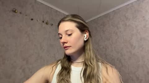 Anita online show from January 7, 2026, 11:12 am