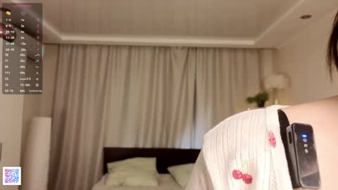 Snapshot of toshacress chatting on April 8, 2026, 4:23 am Kate online show from April 8, 2026, 4:23 am