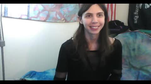 Snapshot of totalfuckingadorable chatting on December 5, 2024, 3:59 am Luna online show from December 5, 2024, 3:59 am