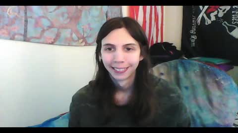 Snapshot of totalfuckingadorable chatting on December 5, 2024, 9:17 pm Luna online show from December 5, 2024, 9:17 pm