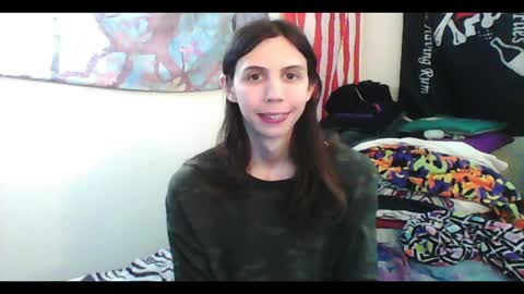 Snapshot of totalfuckingadorable chatting on December 6, 2024, 6:59 am Luna online show from December 6, 2024, 6:59 am