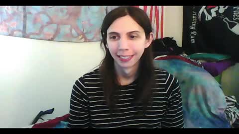Snapshot of totalfuckingadorable chatting on December 8, 2024, 3:32 am Luna online show from December 8, 2024, 3:32 am