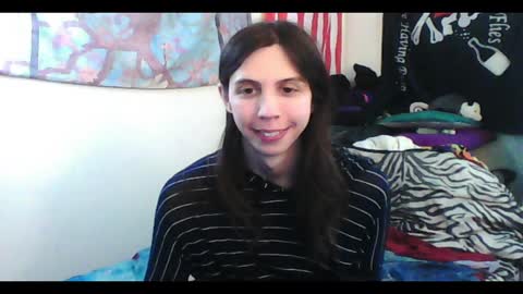 Snapshot of totalfuckingadorable chatting on December 17, 2024, 5:51 am Luna online show from December 17, 2024, 5:51 am