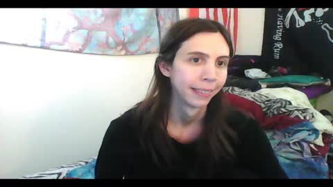 Snapshot of totalfuckingadorable chatting on December 26, 2024, 6:52 am Luna online show from December 26, 2024, 6:52 am