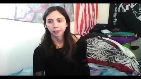 Snapshot of totalfuckingadorable chatting on December 28, 2024, 4:41 am Luna online show from December 28, 2024, 4:41 am