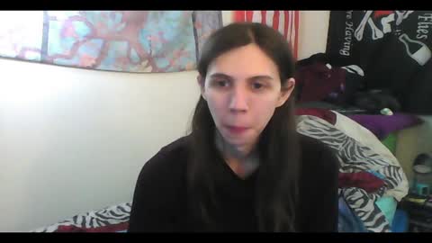 Snapshot of totalfuckingadorable chatting on January 2, 2025, 6:40 am Luna online show from January 2, 2025, 6:40 am