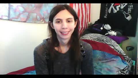 Snapshot of totalfuckingadorable chatting on January 14, 2025, 1:36 am Luna online show from January 14, 2025, 1:36 am