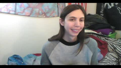 Snapshot of totalfuckingadorable chatting on January 22, 2025, 5:59 am Luna online show from January 22, 2025, 5:59 am