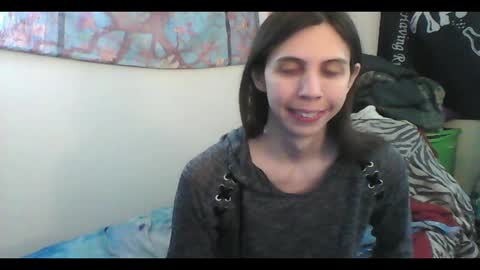 Snapshot of totalfuckingadorable chatting on January 26, 2025, 2:45 am Luna online show from January 26, 2025, 2:45 am